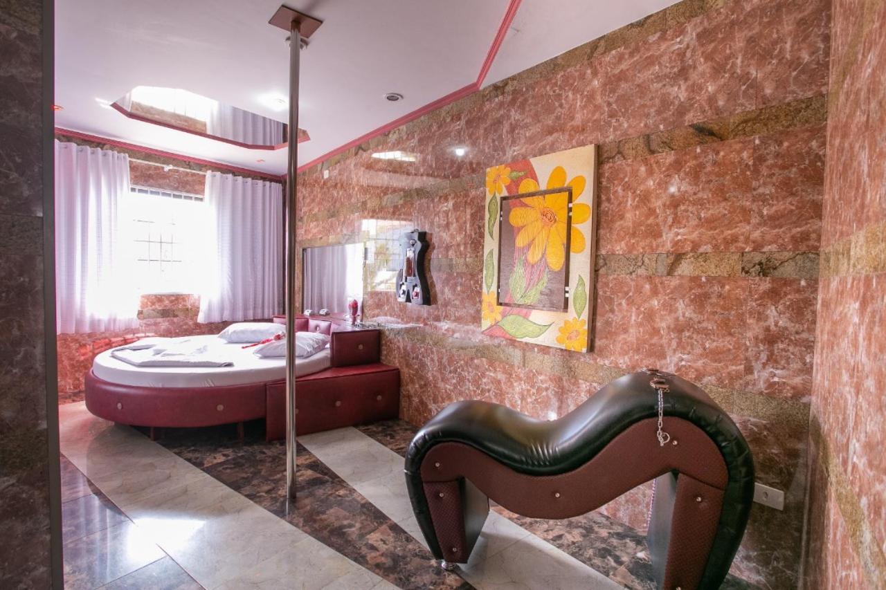 Motel Desejo (Adult Only) Porto Alegre Exterior foto